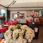 아파트 Tapas Restaurante 1 *
