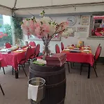 아파트 Tapas Restaurante 1 비에르센